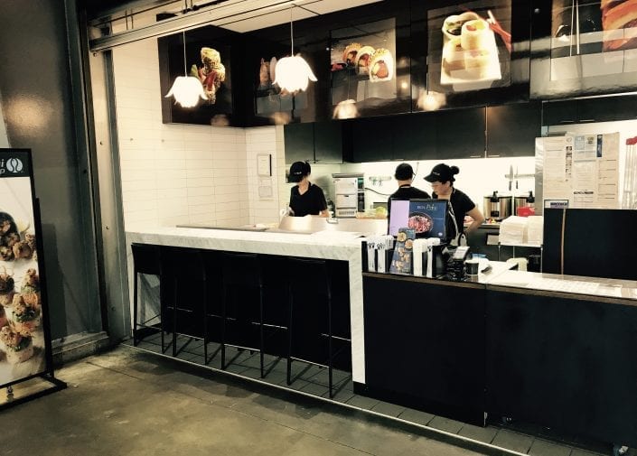 Sushi Shop Restaurant Métro Longueuil