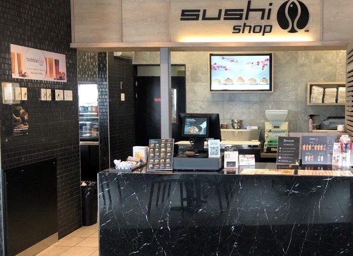 Sushi Shop yamachiche comptoir interieur restaurant